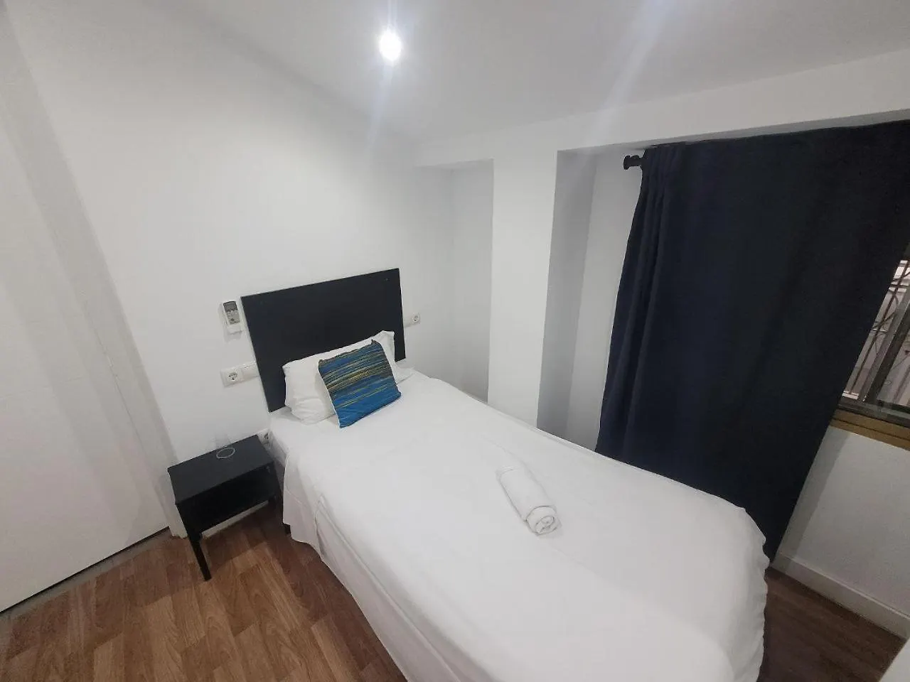 *** Guest house Ayz Frailes - Auto Check-In Property (Adults Only) Malaga Spain