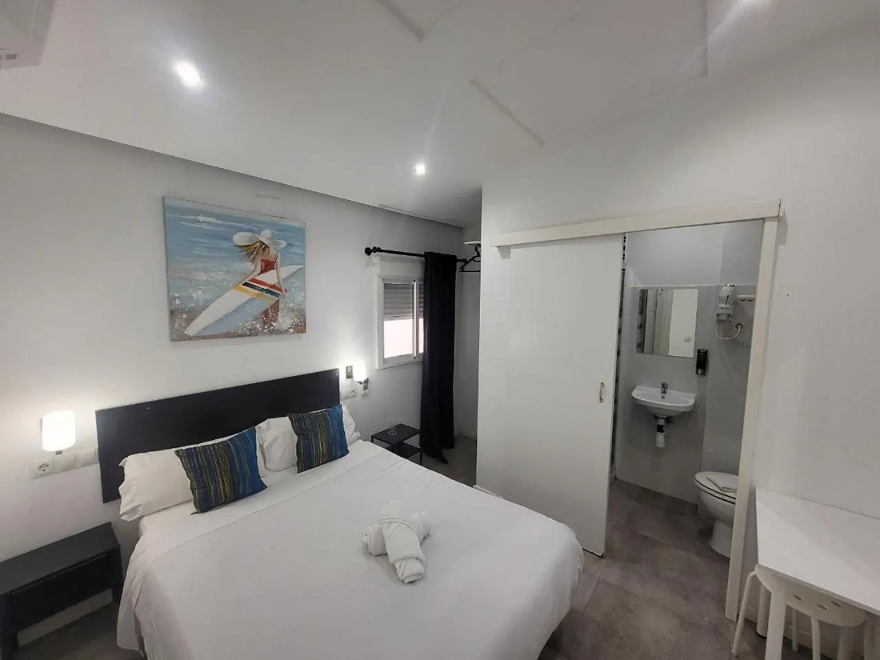 Ayz Frailes - Auto Check-In Property (Adults Only) location